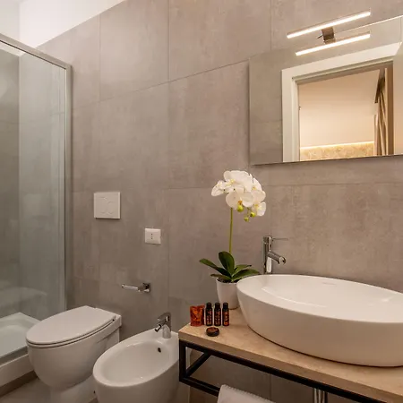 Sophie Terrace 3*