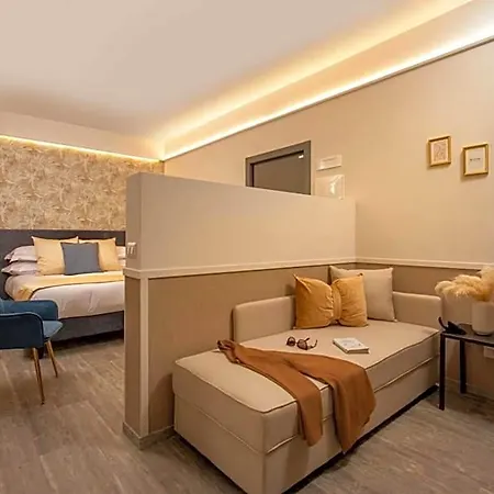 Sophie Terrace Hotel